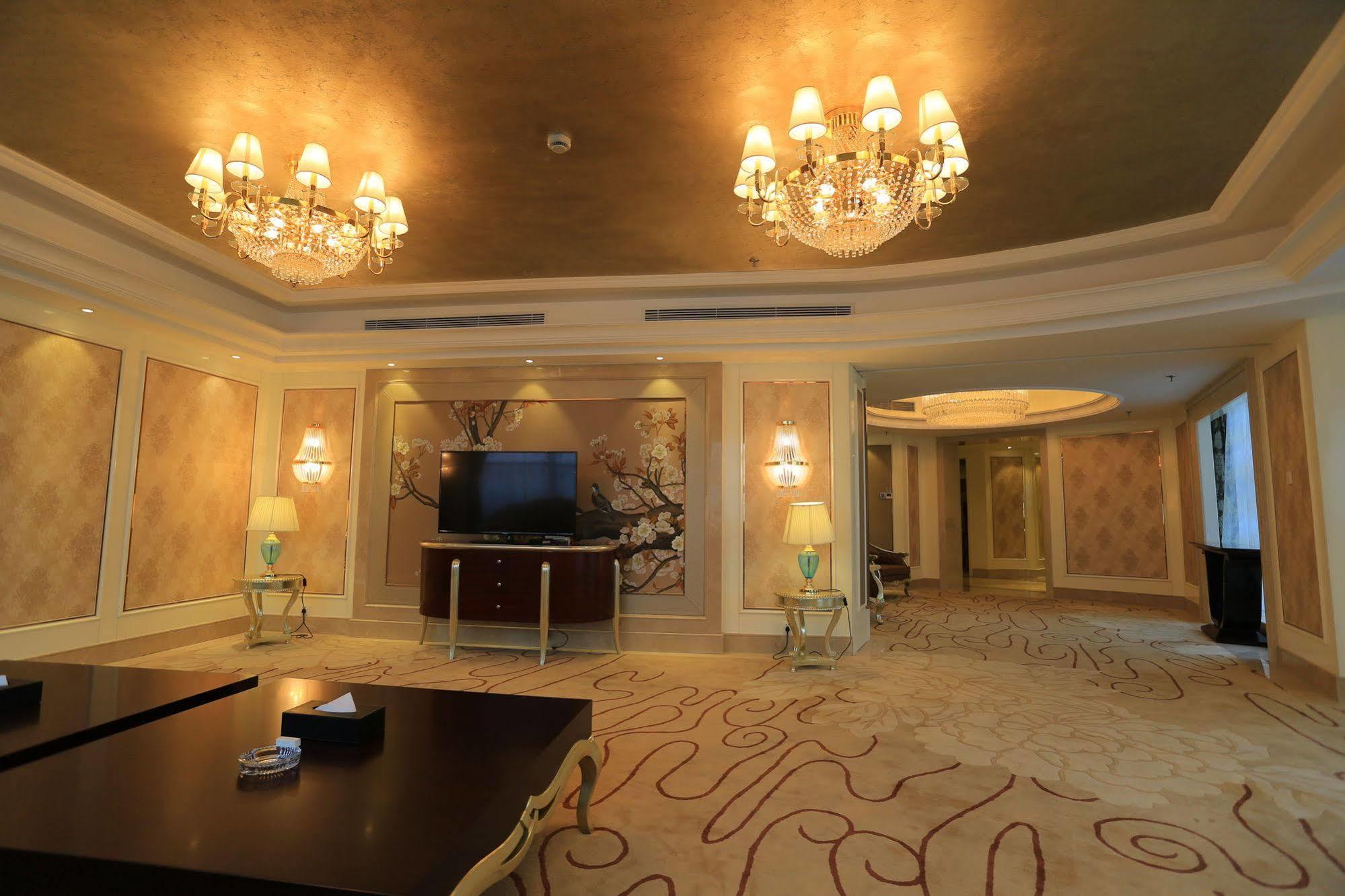 Baoji Jianguo Hotel Exterior foto